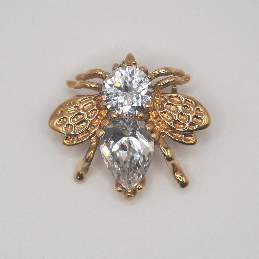 Vtg Bug Pin Flying Insect Convertible Pendant Gold Tone Rhinestone Bee Brooch